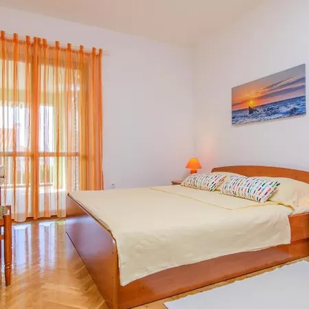 Apartment Dubravka Trogir