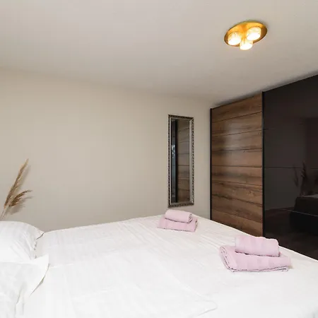 Apartment Dubravka *