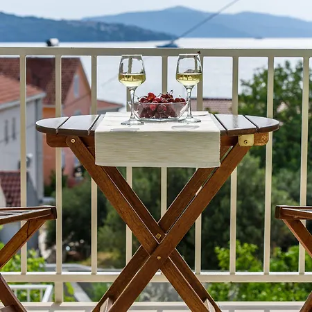 Apartament Dubravka *