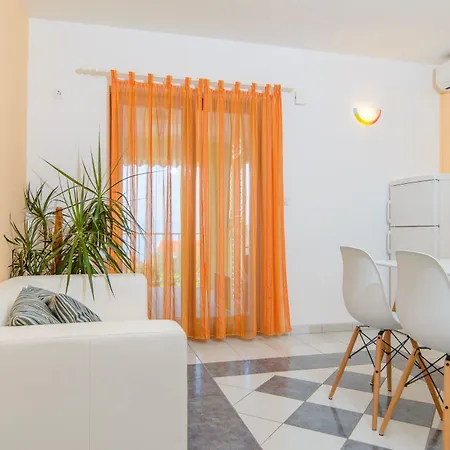 Dubravka Apartament Trogir