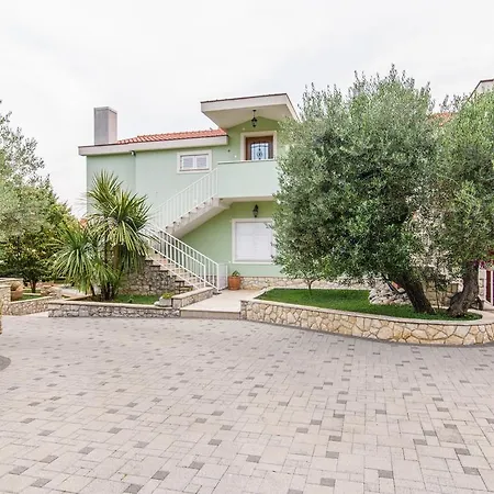 Dubravka Appartement *