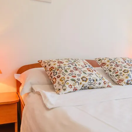 Dubravka Apartman Trogir