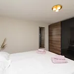 Dubravka Apartment