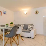 Dubravka Apartment Trogir